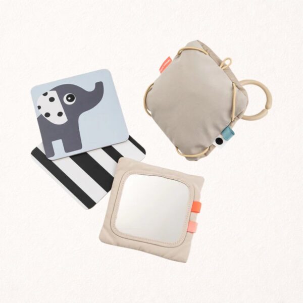 Porte cartes contrastés pour bébé tummy time - Deer friends sable - Done by deer