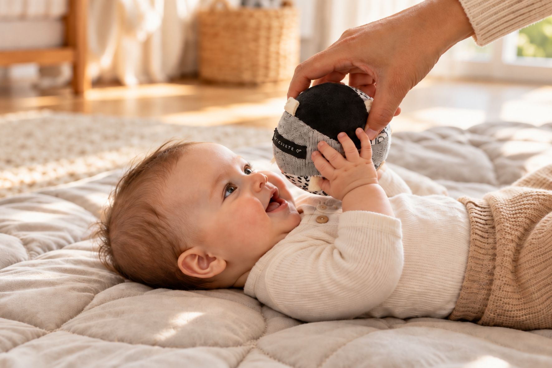 Quels jouets proposer à un bébé de 3 à 6 mois Quels jouets proposer à un bébé de 3 à 6 mois